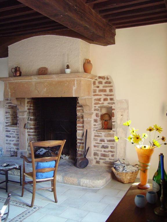 Le Vieux Chateau Bed and Breakfast Leynes Camera foto
